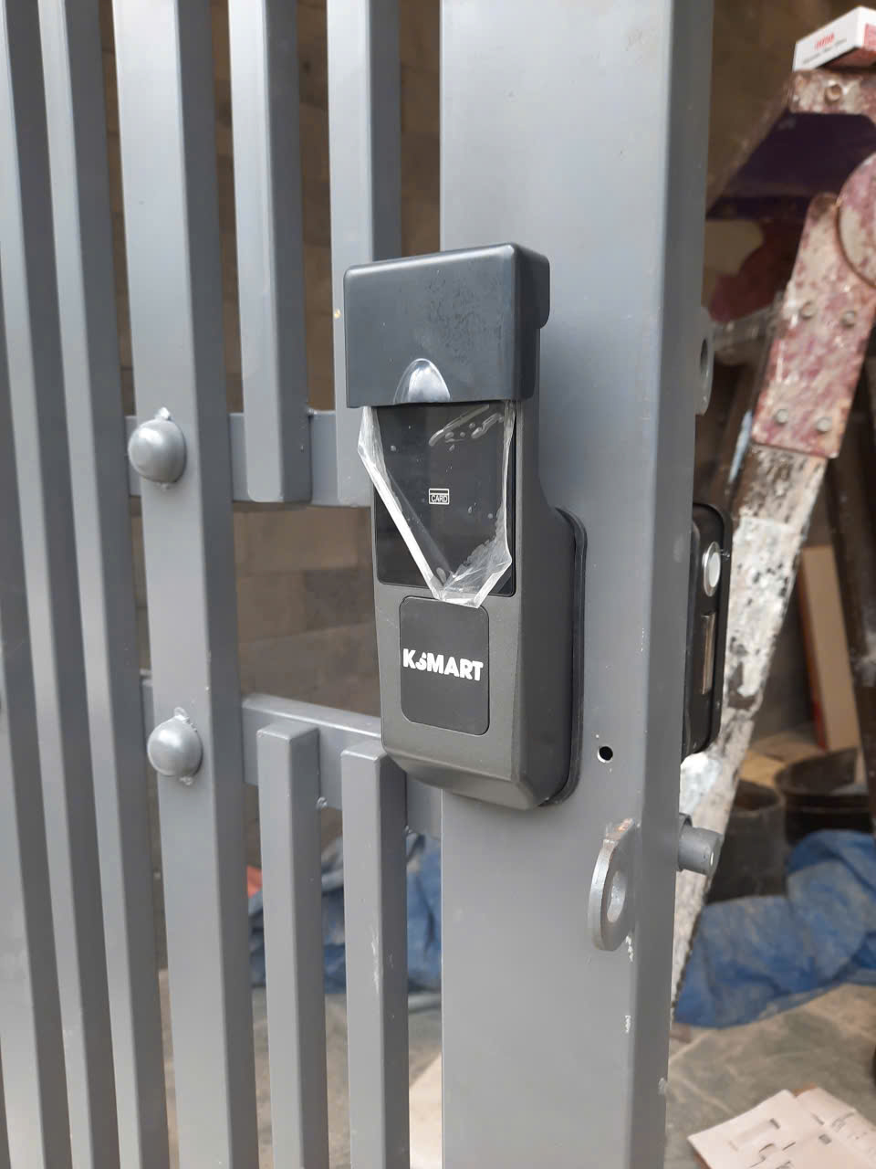 mua khóa vân tay tại nha trang